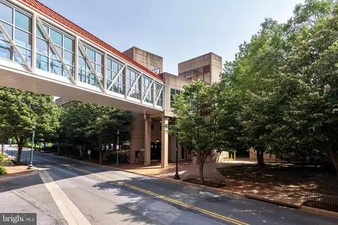 Exterior - 8045 Newell St #512, Silver Spring, MD 20910 photo 4 of 5