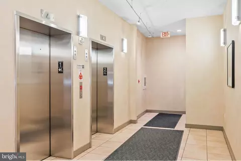 Entry Way - 8045 Newell St #512, Silver Spring, MD 20910 photo 1 of 4