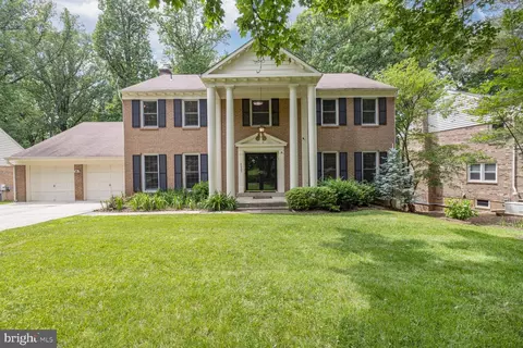 9605 Reach Rd, Potomac, MD 20854