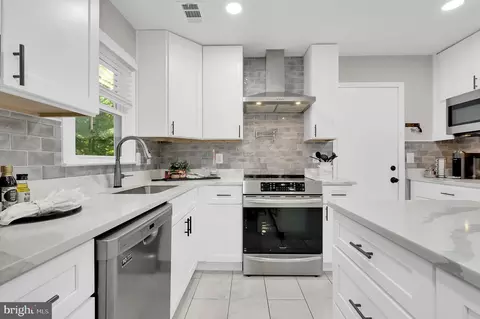 14901 Running Ridge Ln, Silver Spring, MD 20906 photo 16