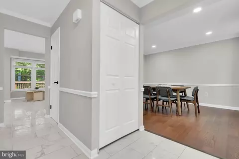 14901 Running Ridge Ln, Silver Spring, MD 20906 photo 7