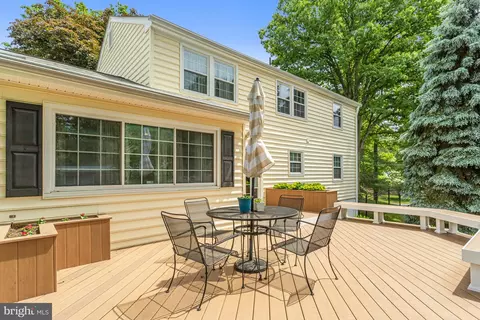 Exterior - 13704 Beret Pl, Silver Spring, MD 20906 photo 7 of 17
