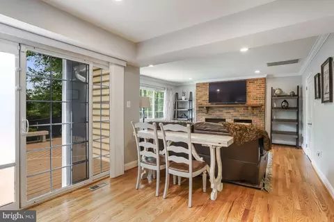 Dining - 13704 Beret Pl, Silver Spring, MD 20906 photo 5 of 5