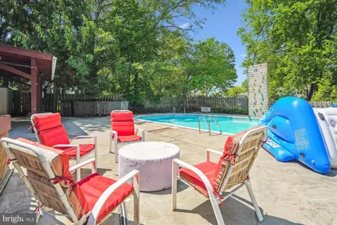 Exterior - 2445 Parallel Ln, Silver Spring, MD 20904 photo 15 of 18
