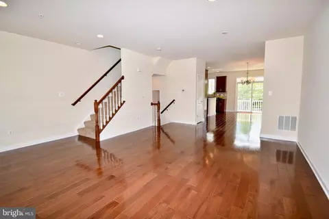 Living - 11665 Leesborough Cir, Silver Spring, MD 20902 photo 1 of 8