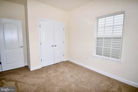 Bedroom - 11665 Leesborough Cir, Silver Spring, MD 20902 photo 2 of 8