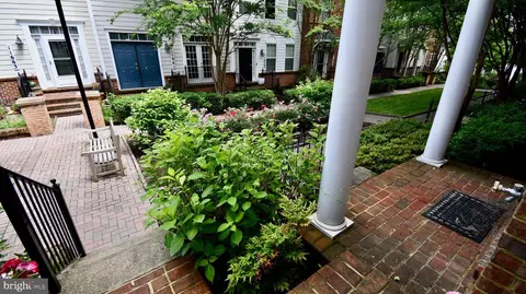 Exterior - 11665 Leesborough Cir, Silver Spring, MD 20902 photo 1 of 12
