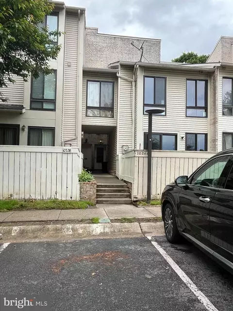 10240 Ridgeline Dr, Montgomery Village, MD 20886