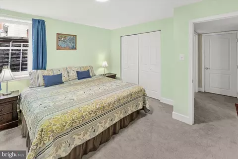 Bedroom - 19712 Selby Ave, Poolesville, MD 20837 photo 10 of 10