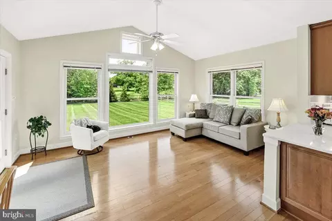 Living - 19712 Selby Ave, Poolesville, MD 20837 photo 1 of 5
