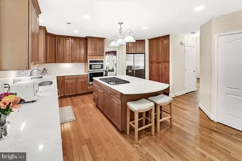 Kitchen - 19712 Selby Ave, Poolesville, MD 20837 photo 4 of 4