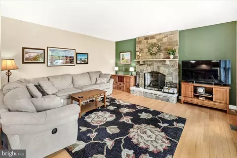 Other - 19712 Selby Ave, Poolesville, MD 20837 photo 15 of 43