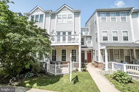 13510 Giant Ct, Germantown, MD 20874