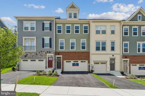 10158 Kings Grove Way, Damascus, MD 20872