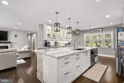 Kitchen - 2302 Solmar Dr, Silver Spring, MD 20904 photo 2 of 5