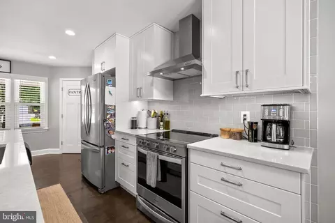 Kitchen - 2302 Solmar Dr, Silver Spring, MD 20904 photo 5 of 5