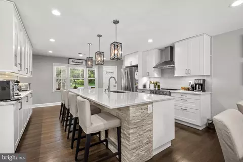 Kitchen - 2302 Solmar Dr, Silver Spring, MD 20904 photo 4 of 5