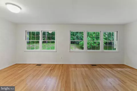 13021 Morningside Ln, Silver Spring, MD 20904 photo 7