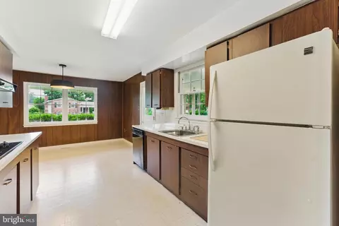 13021 Morningside Ln, Silver Spring, MD 20904 photo 12