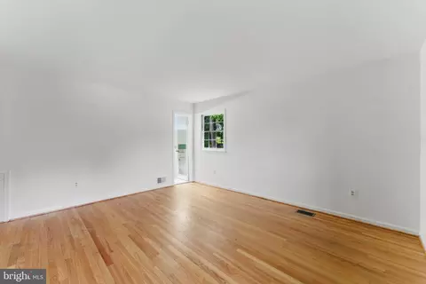 13021 Morningside Ln, Silver Spring, MD 20904 photo 18