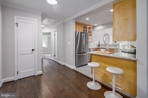 609 Eldrid Dr, Silver Spring, MD 20904 photo 5