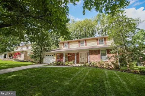 11816 Prestwick Rd, Potomac, MD 20854