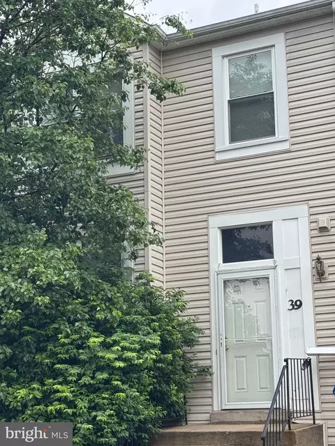 39 Scarlet Sage Ct, Burtonsville, MD 20866