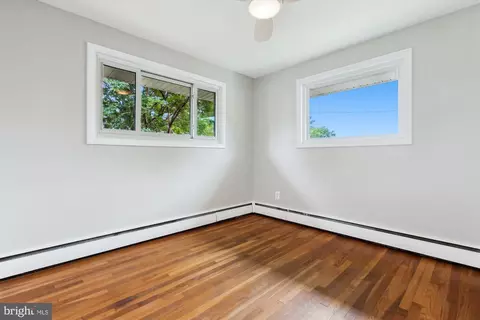 10400 Conover Dr, Silver Spring, MD 20902 photo 29