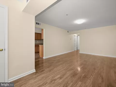 Living - 14909 Cleese Ct #4CD, Silver Spring, MD 20906 photo 5 of 7