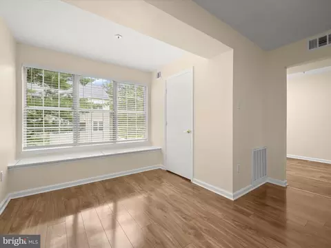 Living - 14909 Cleese Ct #4CD, Silver Spring, MD 20906 photo 6 of 7