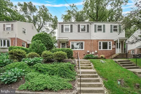 12103 Valleywood Dr, Silver Spring, MD 20902