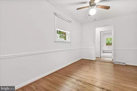 12103 Valleywood Dr, Silver Spring, MD 20902 photo 7