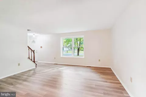 1221 Windmill Ln, Silver Spring, MD 20905 photo 5