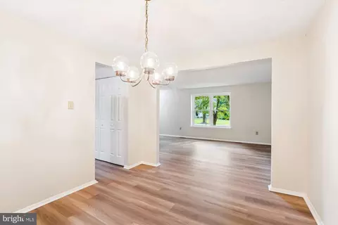 1221 Windmill Ln, Silver Spring, MD 20905 photo 9