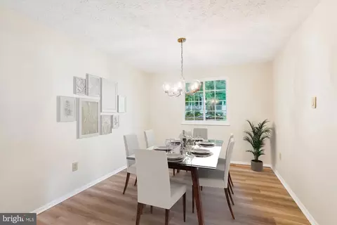 1221 Windmill Ln, Silver Spring, MD 20905 photo 2