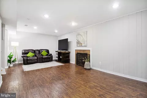 Other - 10611 Meadowhill Rd, Silver Spring, MD 20901 photo 4 of 8
