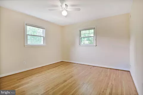 Bedroom - 10611 Meadowhill Rd, Silver Spring, MD 20901 photo 1 of 6