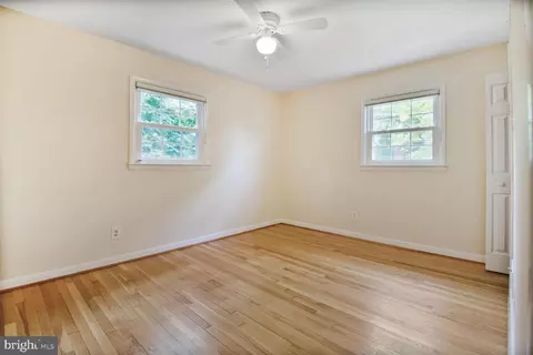 Bedroom - 10611 Meadowhill Rd, Silver Spring, MD 20901 photo 6 of 6