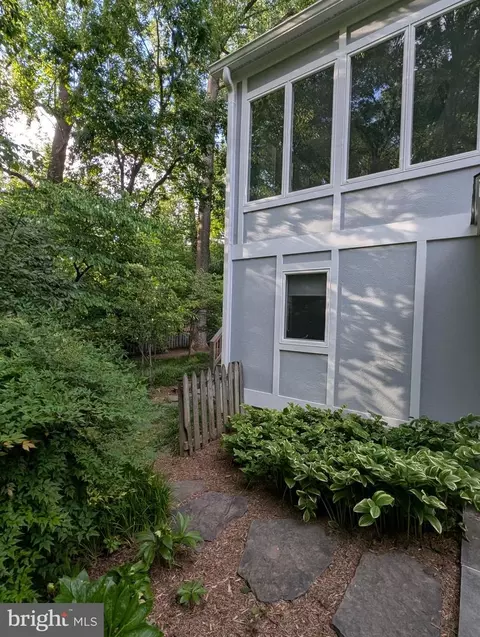 Exterior - 9510 Clement Rd, Silver Spring, MD 20910 photo 15 of 19