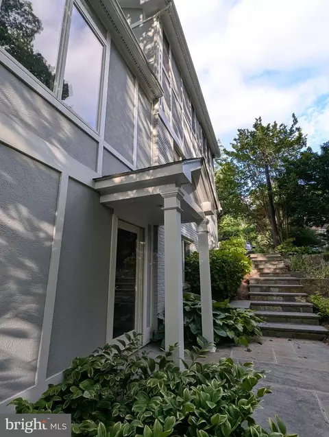 Exterior - 9510 Clement Rd, Silver Spring, MD 20910 photo 16 of 19