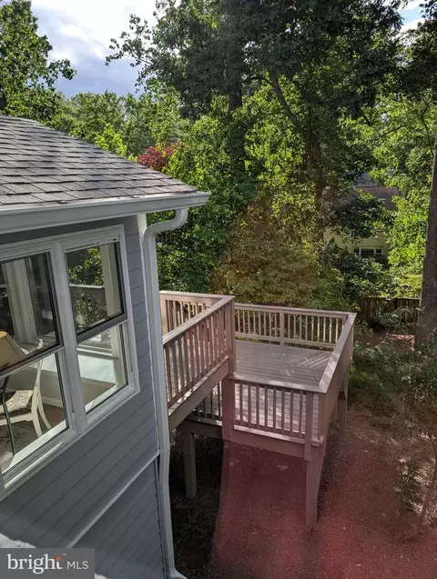 Exterior - 9510 Clement Rd, Silver Spring, MD 20910 photo 9 of 19