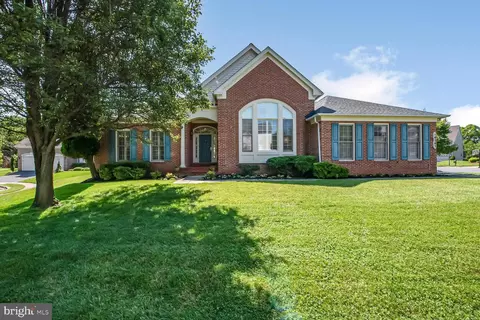 10205 Sweetwood Ave, Rockville, MD 20850