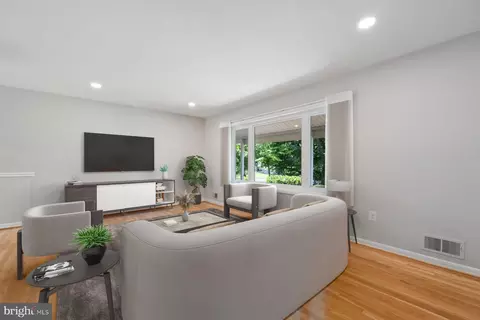 1515 Ainsley Rd, Silver Spring, MD 20904 photo 6