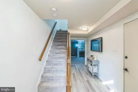 Entry Way - 14926 Dunvegan Ct, Silver Spring, MD 20906 photo 1 of 4