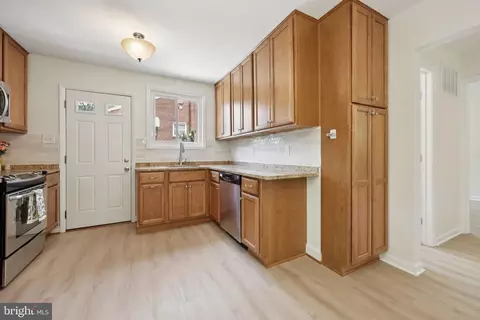 502 Eisner St, Silver Spring, MD 20901 photo 12