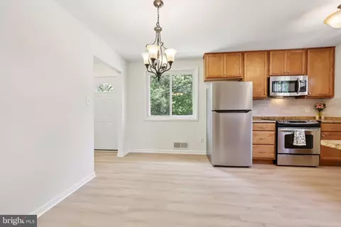 502 Eisner St, Silver Spring, MD 20901 photo 11
