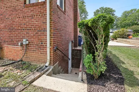 502 Eisner St, Silver Spring, MD 20901 photo 36