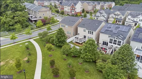View/Area - 3518 Doc Berlin Dr, Silver Spring, MD 20906 photo 2 of 9