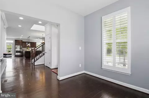 Entry Way - 3518 Doc Berlin Dr, Silver Spring, MD 20906 photo 12 of 24