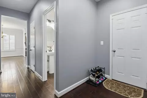 Entry Way - 3518 Doc Berlin Dr, Silver Spring, MD 20906 photo 1 of 24